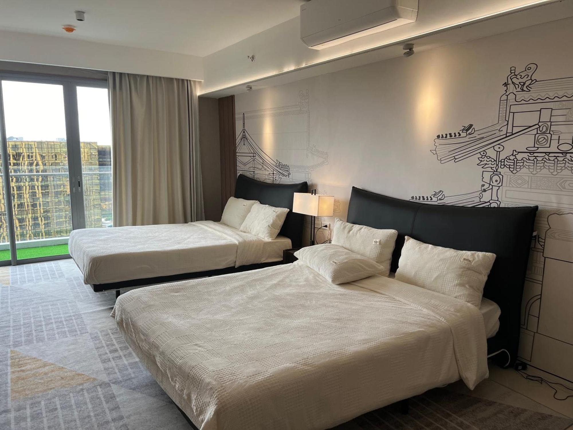 Luxurious European Style Penthouse Modern Apart Ment Cross City Of Dreams Okada Solaire Moa Airport Manila Exterior foto