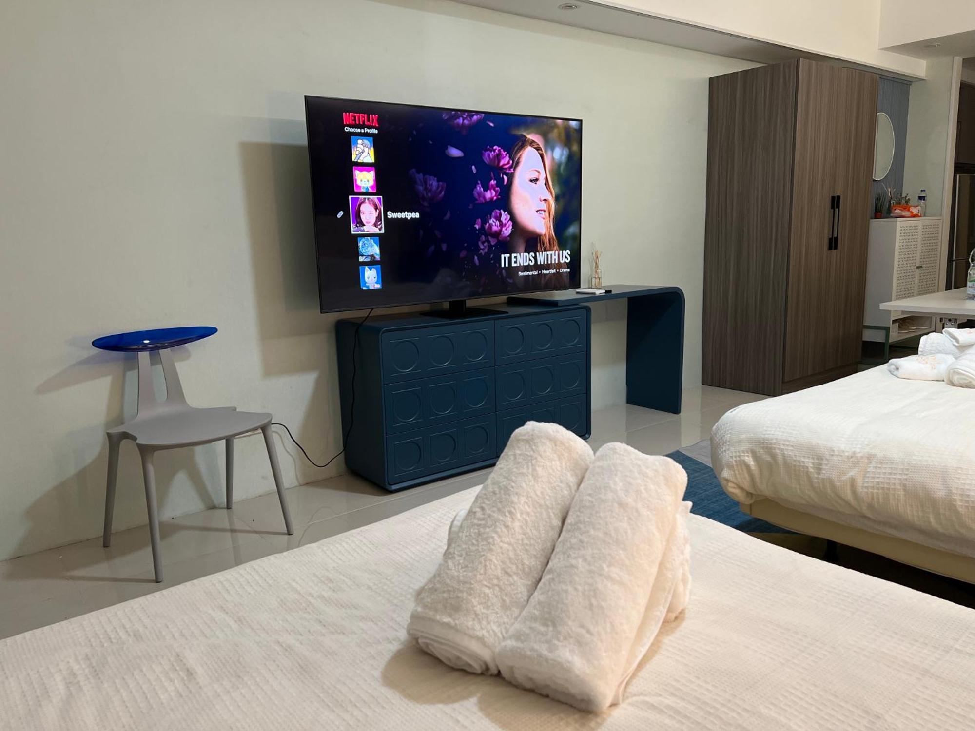 Luxurious European Style Penthouse Modern Apart Ment Cross City Of Dreams Okada Solaire Moa Airport Manila Exterior foto